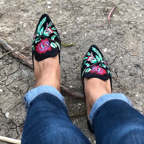 LAST1♥️Vegan Black rose embroidered pointy mule - Picture 8 of 8